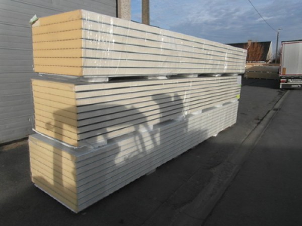 Insulated wall panels: 100mm thick, white, A-grade, DELIVERY UK wide Insulated wall panels: 100mm thick, white, A-grade, DELIVERY UK wide